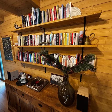 Holiday home Bor I Woda - Klimatyczny, Drewniany Dom W Sercu Jezior I Lasow