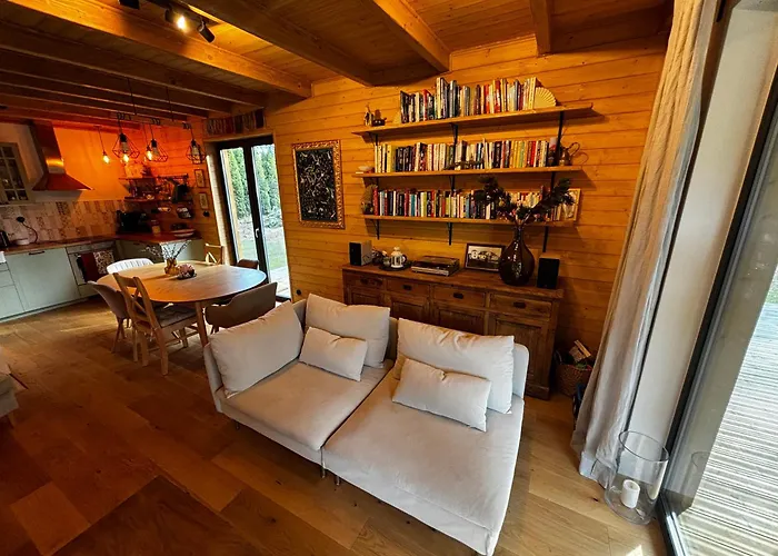 Bor I Woda - Klimatyczny, Drewniany Dom W Sercu Jezior I Lasow *